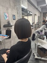 コワファースト長崎シャンプーボーイ 2nd(COIFF1RST 長崎 SHAMPOO BOY) ぱつっとボブ ミニボブ ショートボブ