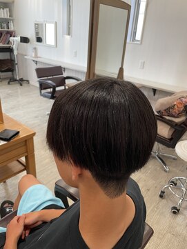 エルベ 内原店(elve) マッシュ×サラ艶ストレート