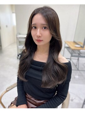 サボ(sabo) 韓国ヘア/顔まわり/韓国レイヤー/前髪カット/小顔/韓国風