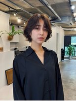 ヒュージ 三軒茶屋(huge)&nbsp;ショート/レイヤーボブ/ニュアンスパーマ/顔周りカット/20代30代