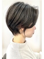 プーン(POON) モテ愛されセンターパートくびれショート【EVE】