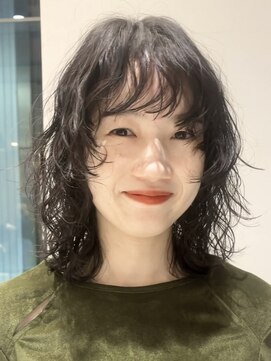 ジュリエッタ(giulietta) レイヤーパーマ ウルフパーマ