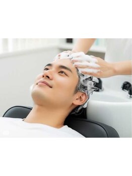 健康な髪は健康な頭皮から！ヘッドスパで日々の疲れや頭皮環境を改善♪贅沢な癒し空間でご堪能ください。