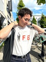 エディ(Edy)&nbsp;スパイキーショートツイストピンパーマメンズパーマ眉毛カット