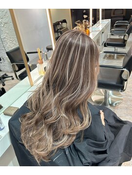 ブレンド 渋谷(BLend) ハイライトミディアムヘア暗めカラーデザインカラー