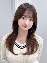 シオン(shion) 顔周りレイヤー大人ガーリー韓国ヘア似合わせカット_F21345