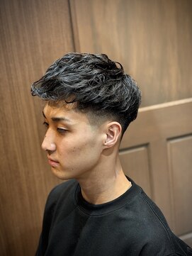 バーバーショップ スバル(BARBERSHOP SUBARU) ＜理容室＞＜バーバー＞＜おーてぃー＞くせ毛風パーマ