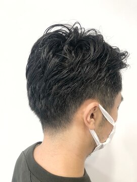 ヘッズ 本八幡店(HEADS) ショート　マッシュ　ショートボブ　HEADS 市川　学割　イルミナ