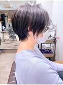 絶壁解消×アッシュグレー×40代×前髪長め大人ショートボブ永