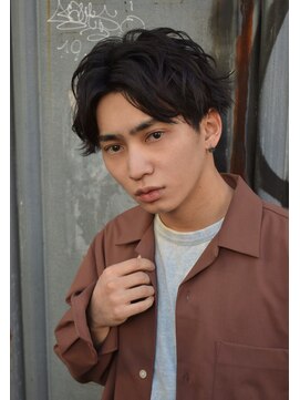 ブゾン(buZon) 【buZon ブゾン】ナチュラルセンターパート×スパイラルパーマ