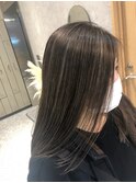 ハイライト＊白髪ぼかし＊シルバーアッシュ【ZinaCENTRAL】