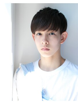 アントワープトーキョー(antwerp TOKYO) 『力石サトシ』波巻き束感ショートツーブロックマッシュ