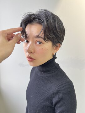 ヴェイン 渋谷(vain) 黒髪グレーベージュレイヤーロング前髪パーマ