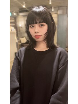 髪質改善と縮毛矯正の専門店 サンティエ(scintiller) 大人綺麗な小顔襟足スッキリショートボブ　30代40代50代