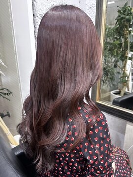 リア(riah) ハイライトカラーミルクティーベージュレイヤーカット