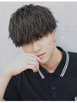 クロム トウキョウ ザ バーバーアルト 神保町店(CHROM TOKYO the Barber ALT)&nbsp;ツイストスパイラルマッシュ/シャドウパーマ/波巻きパーマ