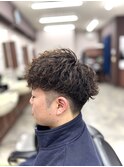 ツイストスパイラル　ツーブロック