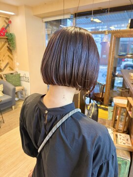 モスト(MocT) ミニボブ×ローズレッド