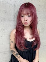 ヘアープレース アディクション(ADDICTION)