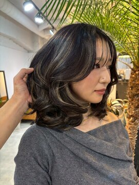 メリー オオサカ(Merly Osaka) レイヤーカット