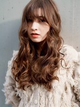 ピカイチテンジン エムスラッシュ(pikAicHi Tenjin×M.SLASH) ハイトーン映え【ふわふわパーマ】ロング