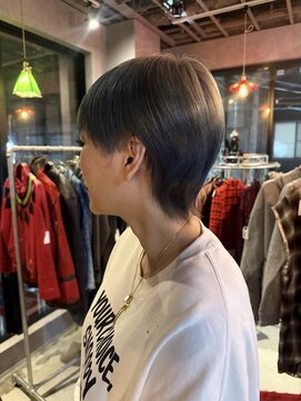 オルン(ORGN.) 【ショートでもできる2色グラデーション】