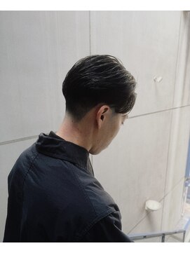 レンゲン(LENGEN) メンズパーマフェードバーバーツイスト理容室カット