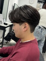 ピア ヤクイン(Pia Yakuin)&nbsp;ニュアンスパーマ/センターパート/毛流れパーマ