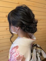 列席ヘアセット☆ふわふわカールシニヨン☆AMU