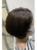 グラデーションボブ/オリーブグリーン/寒色系カラー/艶感/40代