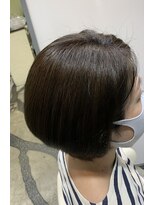 スタジオドーム(studio DOmE)&nbsp;グラデーションボブ/オリーブグリーン/寒色系カラー/艶感/40代