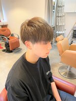 アンティコ(Antico)&nbsp;ナチュラルマッシュ流行ショー無造作トモテ髪ツーブロック束感