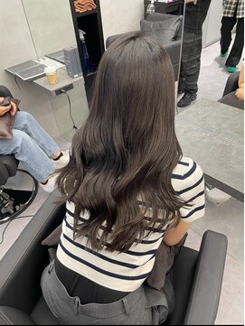 ファイブバイジエクト 堀江(FIVE by The Ect) ブリーチなしダブルカラー グレージュカラー 暗髪カラー