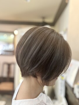 イーエル グランデ(e.ll grande) ショート　ハイライト