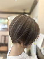 イーエル グランデ(e.ll grande) ショート ハイライト