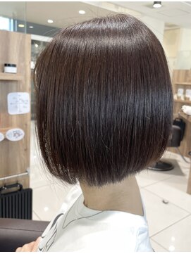 ラック 海老名店(LUCK) 【ストレートを活かす艶髪◎】縮毛矯正×切りっぱなしボブ