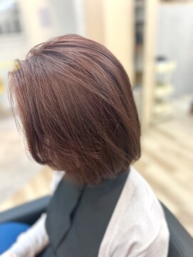 アグ ヘアー ミロ 本厚木店(Agu hair milo) ピンクブラウン〇本厚木