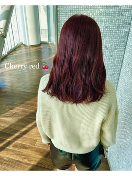 ザック ヴィ(ZACC  vie) チェリーレッドカラー