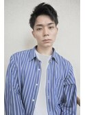 スーツ短髪ツーブロック束感モテる黒髪シークレットパーマ流行