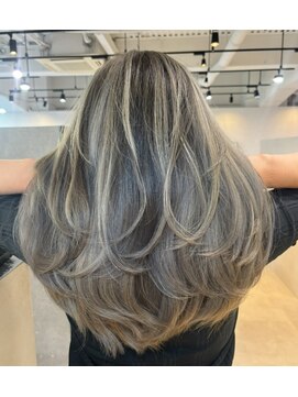 メリー オオサカ(Merly Osaka) バレイヤージュ