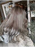 ナチュラルハイライト　アッシュベージュ　大森