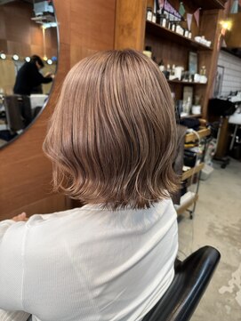 チャプター 問屋町(chapter) ケアブリーチミルクティーベージュカラーボブレイヤーカット韓国