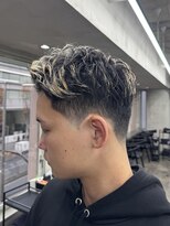 ニコ トウキョウ ロジック(nico TOKYO Logic)&nbsp;刈り上げアップバングスパイキーショートパーマスパイラルパーマ