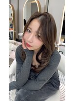 ロンドルピナス 小倉(Lond Lupinus)&nbsp;ミディアムレイヤーカット/似合わせカット/大人ガーリー/20代