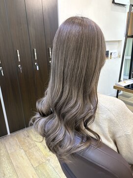 ル ジャルダン 戸塚店(le jardin) ミルクティーグレージュ/ブリーチ/10代/20代