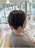 白髪も気になる方へ◎透明感ベージュ×大人くびれショート
