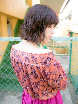 リリアン 青山(relian) 切りっぱなしボブで大人可愛いスタイル☆relian青山☆