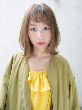 ルティア 池袋(Lutia) ショートバングおしゃれミディー