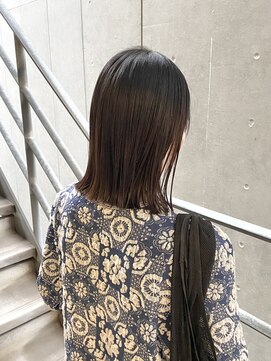 マイラ 銀座(myla) 毛先厚めの切りっぱなしロブ　スタイル