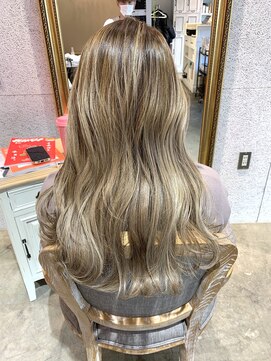 ナブラ(NABLA) 【NABLA】オリーブベージュセミロング